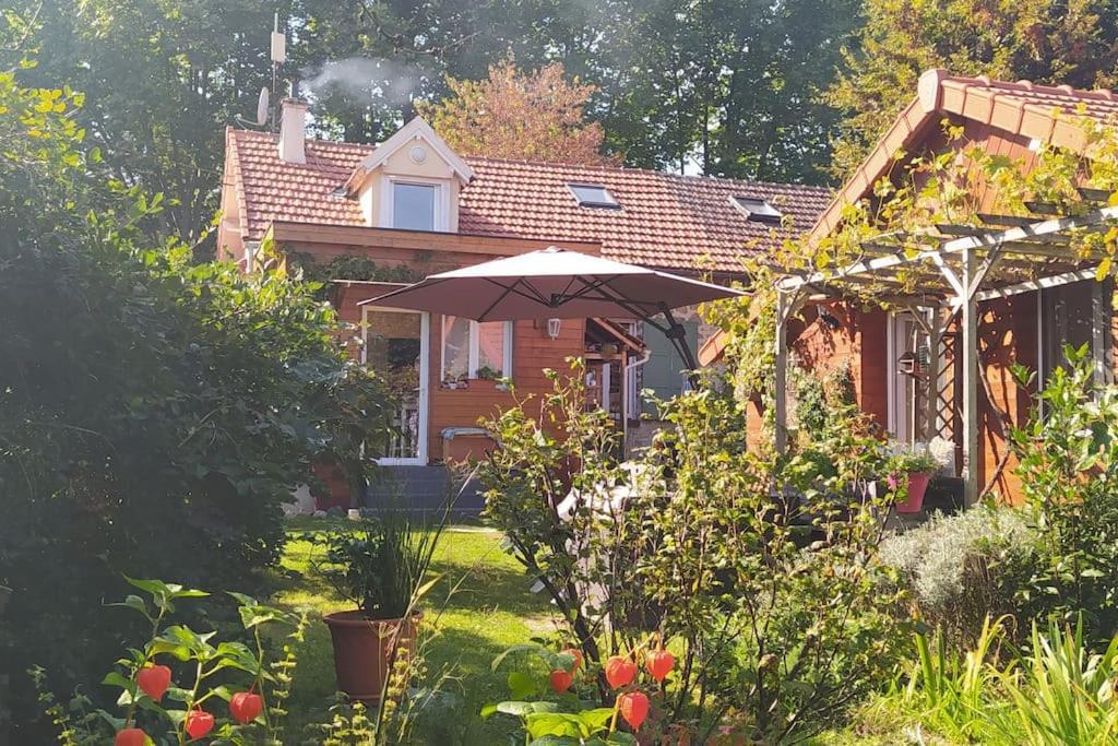 Gite Les Lilas La Genevraye Zewnętrze zdjęcie